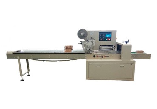 Автоматическая машина YB-600 для упаковки в пакет-подушку 