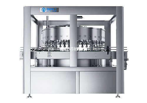 Машина для розлива жидкостей серии GC