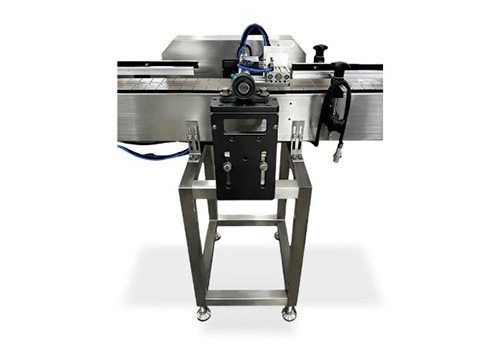 Автоматическая машина для переворота бутылок на разливочной линии