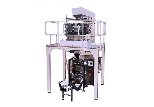 Автоматическая упаковочная машина для снеков VPM420 / VPM520