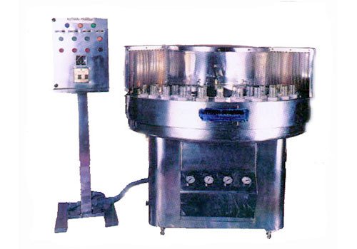 Роторная моечная машина бутылок